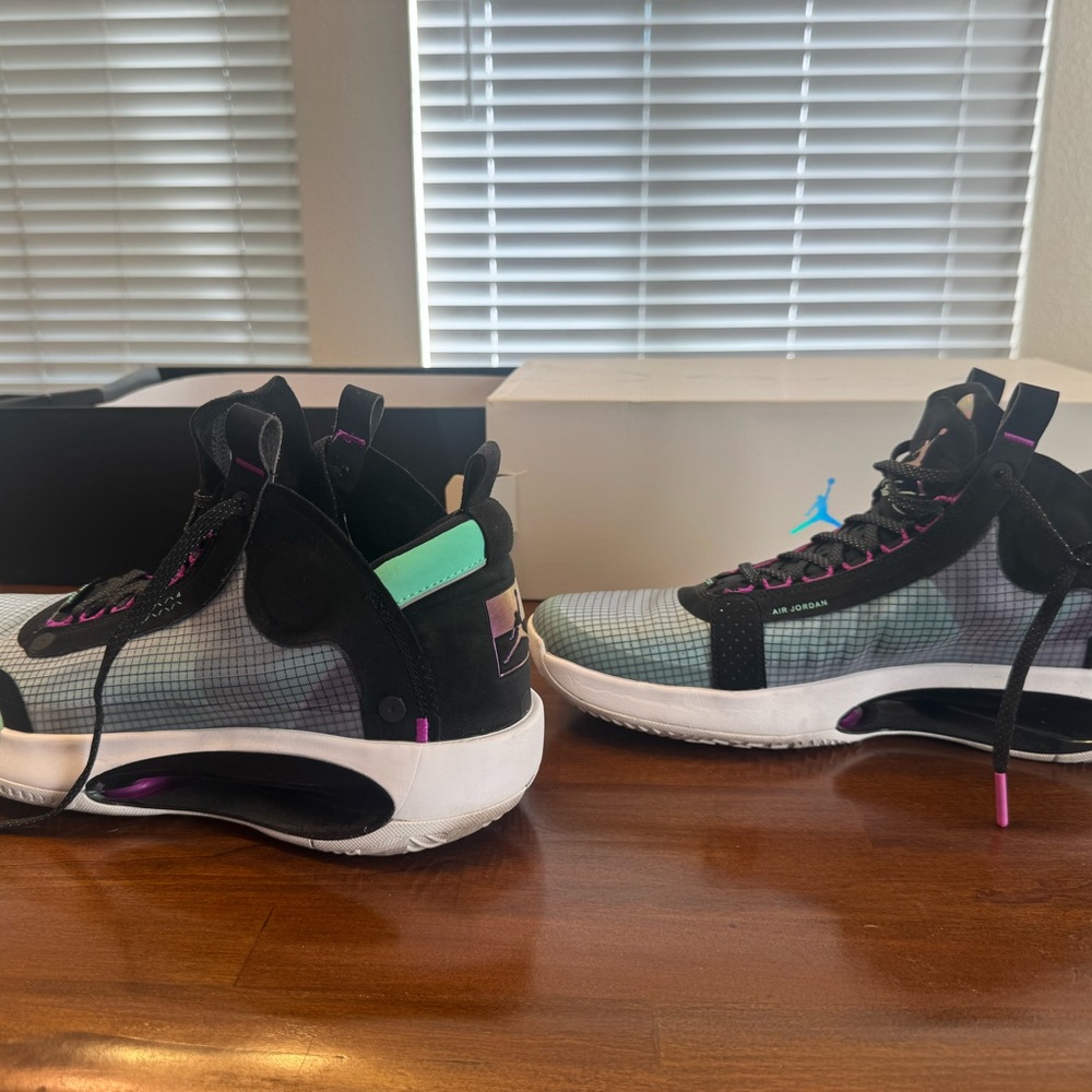 Air Jordan XXXIV Athletic Shoes - Picture 12 of 12
